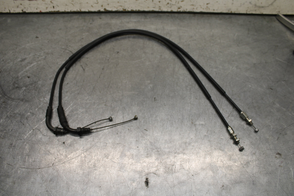 15-16 HONDA CB300F THROTTLE CABLES LINES BB740