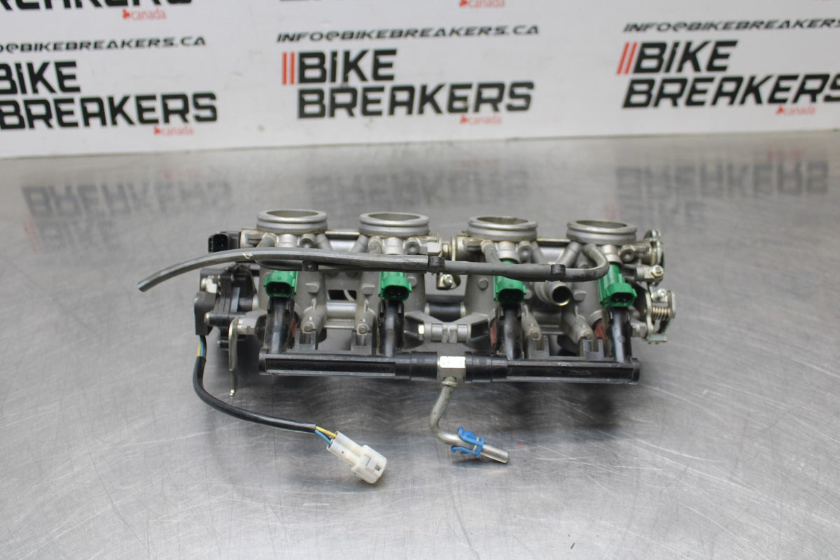 08-10 SUZUKI GSXR 600 MAIN FUEL INJECTORS / THROTTLE BODIES BB803