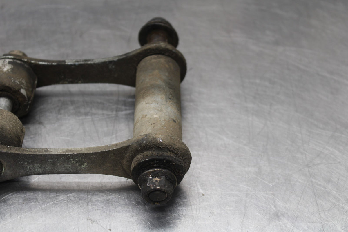 05-08 TRIUMPH SPEED TRIPLE 1050 REAR DOGBONE SHOCK LINKAGE LINK BB933