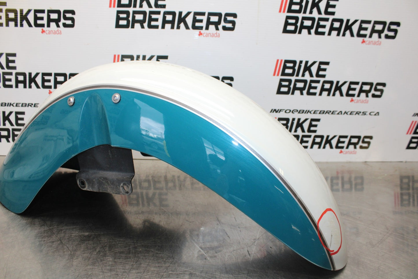 08 KAWASAKI VULCAN 900 FRONT WHEEL FENDER BB184