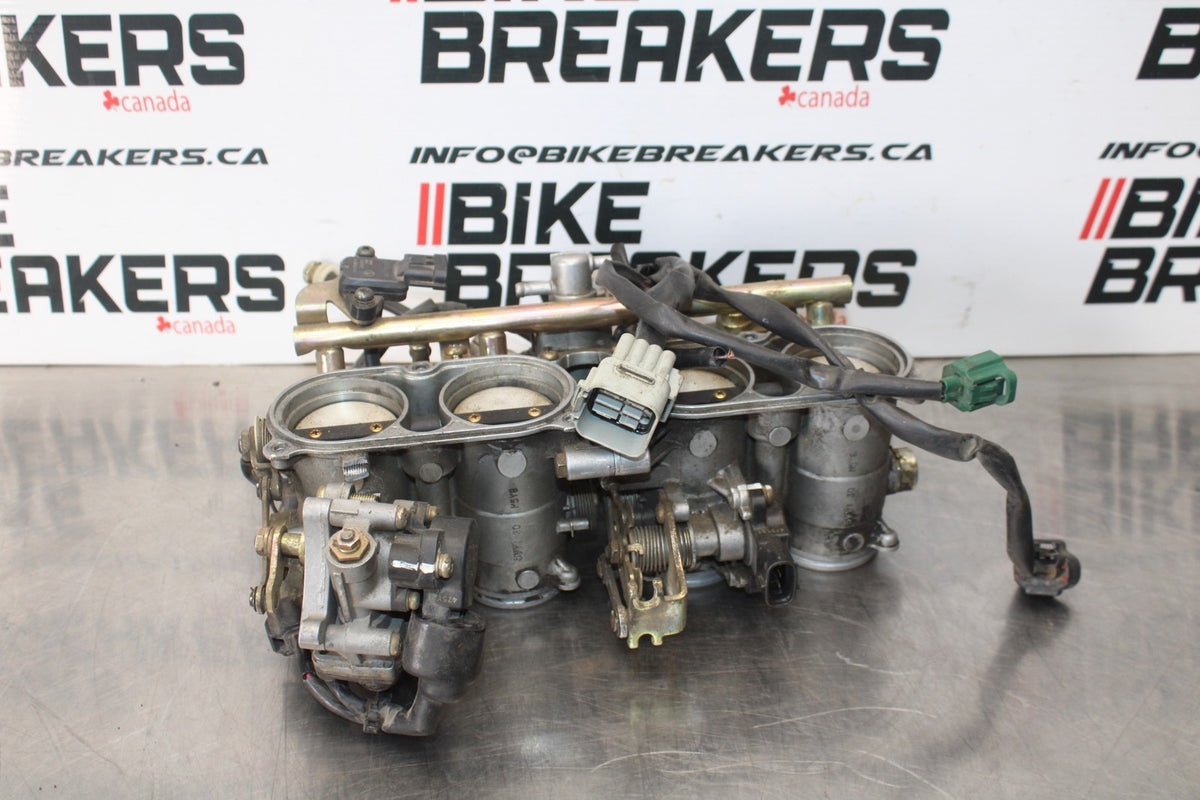 04-06 YAMAHA YZF R1 MAIN FUEL INJECTORS / THROTTLE BODIES BB432