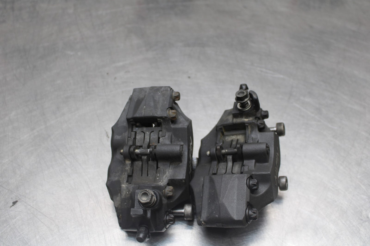 98-05 HONDA SUPER HAWK 1000 VTR1000F RIGHT LEFT FRONT BRAKE CALIPER SET BB924