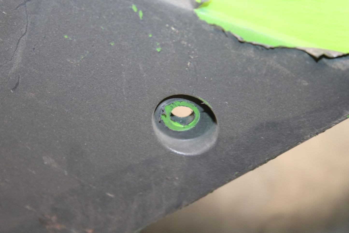 2003 Kawasaki Ninja ZX6RR ZX600K FRONT WHEEL FENDER COWL FAIRING BB602