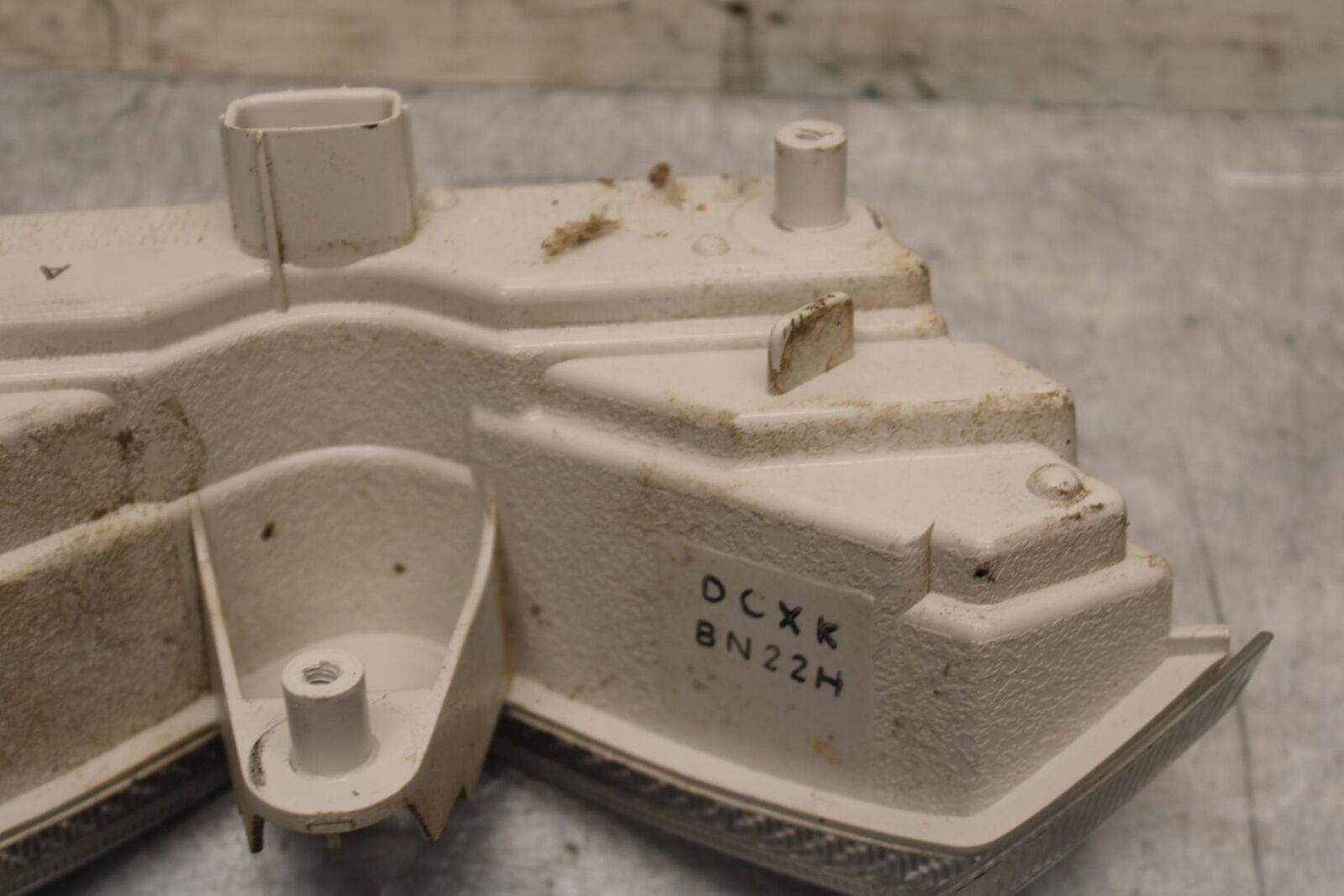 2012 Kawasaki Ninja ZX14R ZX1400E REAR TAIL TAILLIGHT BACK BRAKE LIGHT BB60