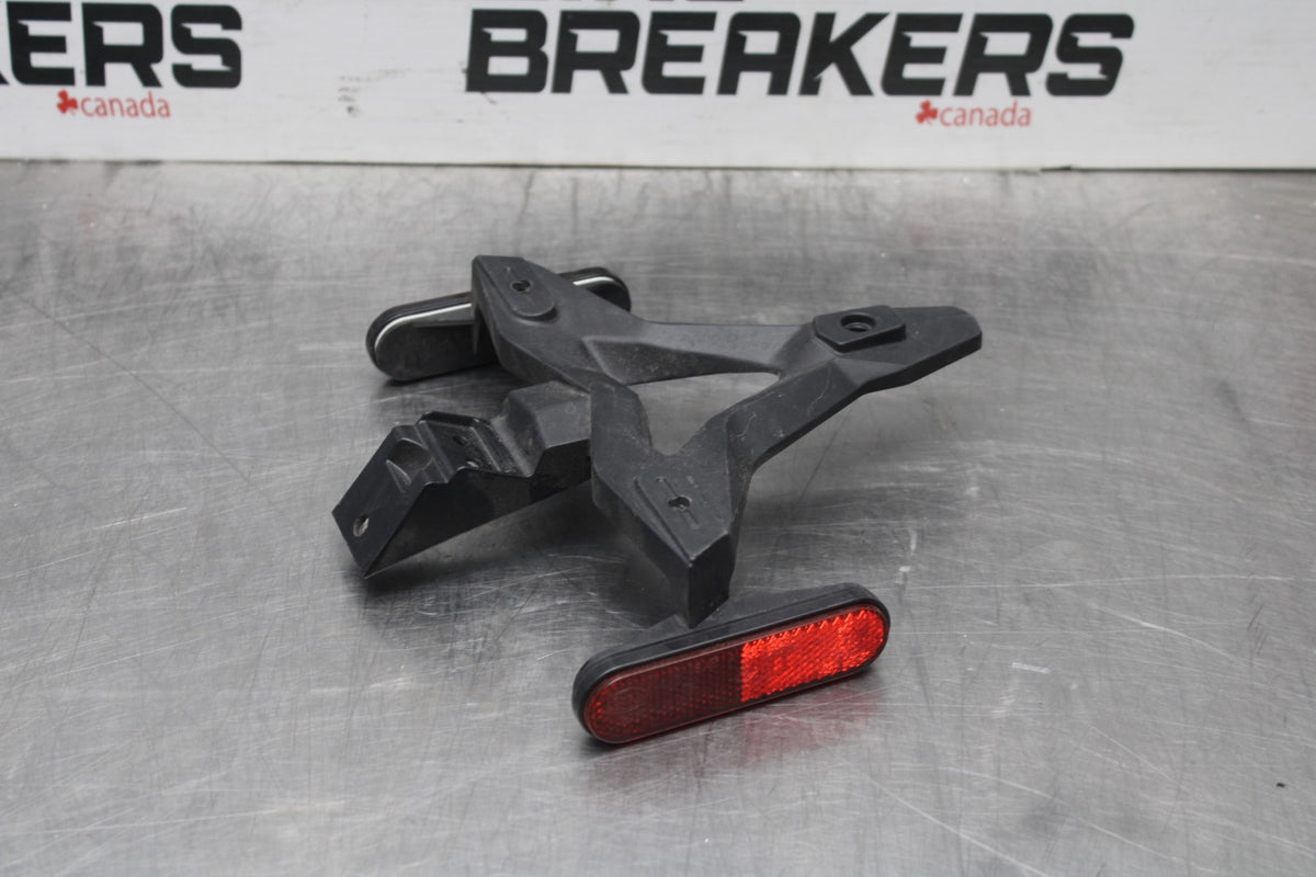 13-14 TRIUMPH DAYTONA 675 FENDER ELIMINATOR LICENSE PLATE BRACKET  BB685