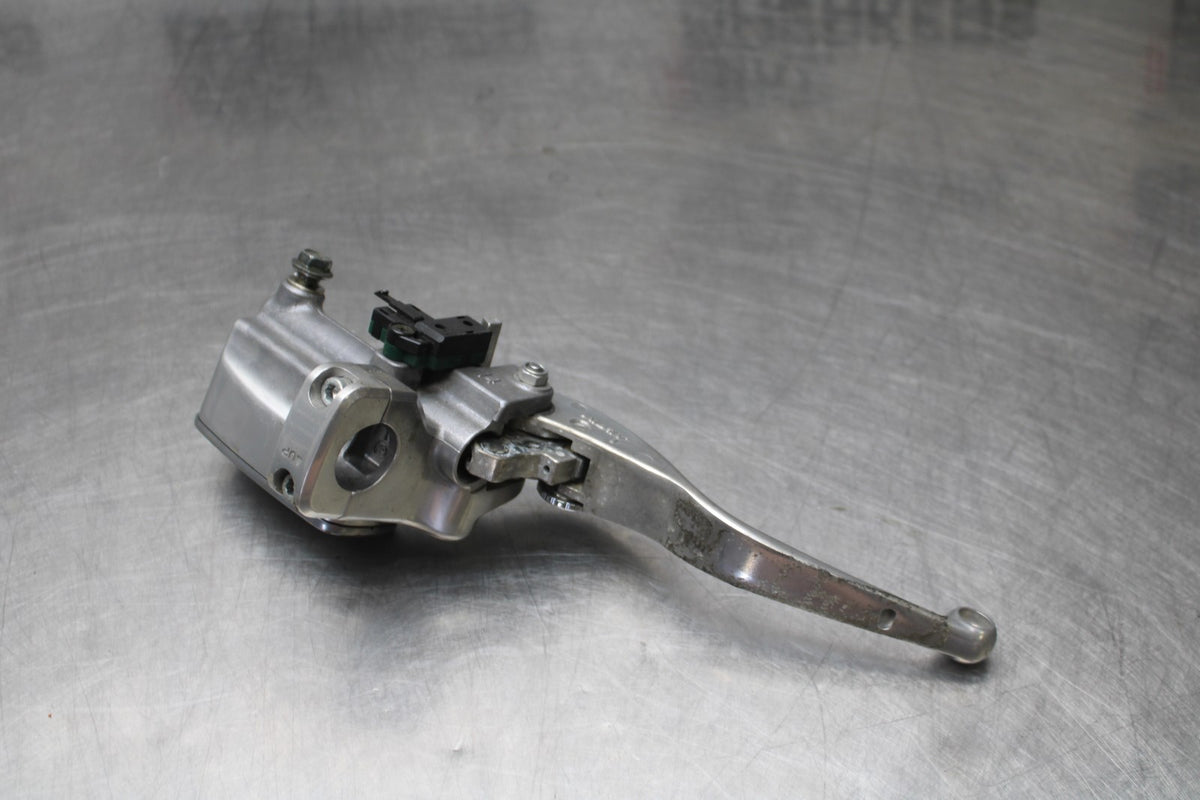 05-09 SUZUKI BOULEVARD C90 CLUTCH MASTER CYLINDER BB918
