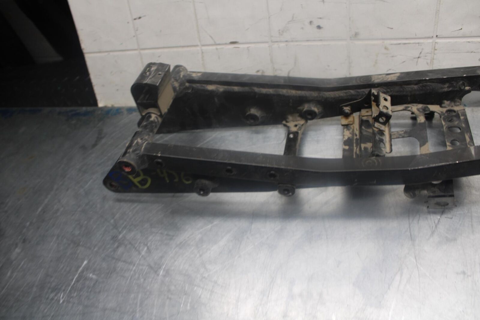 07-08 KAWASAKI NINJA ZX6R REAR SUBFRAME BACK SUB FRAME 32160-0258 BB456
