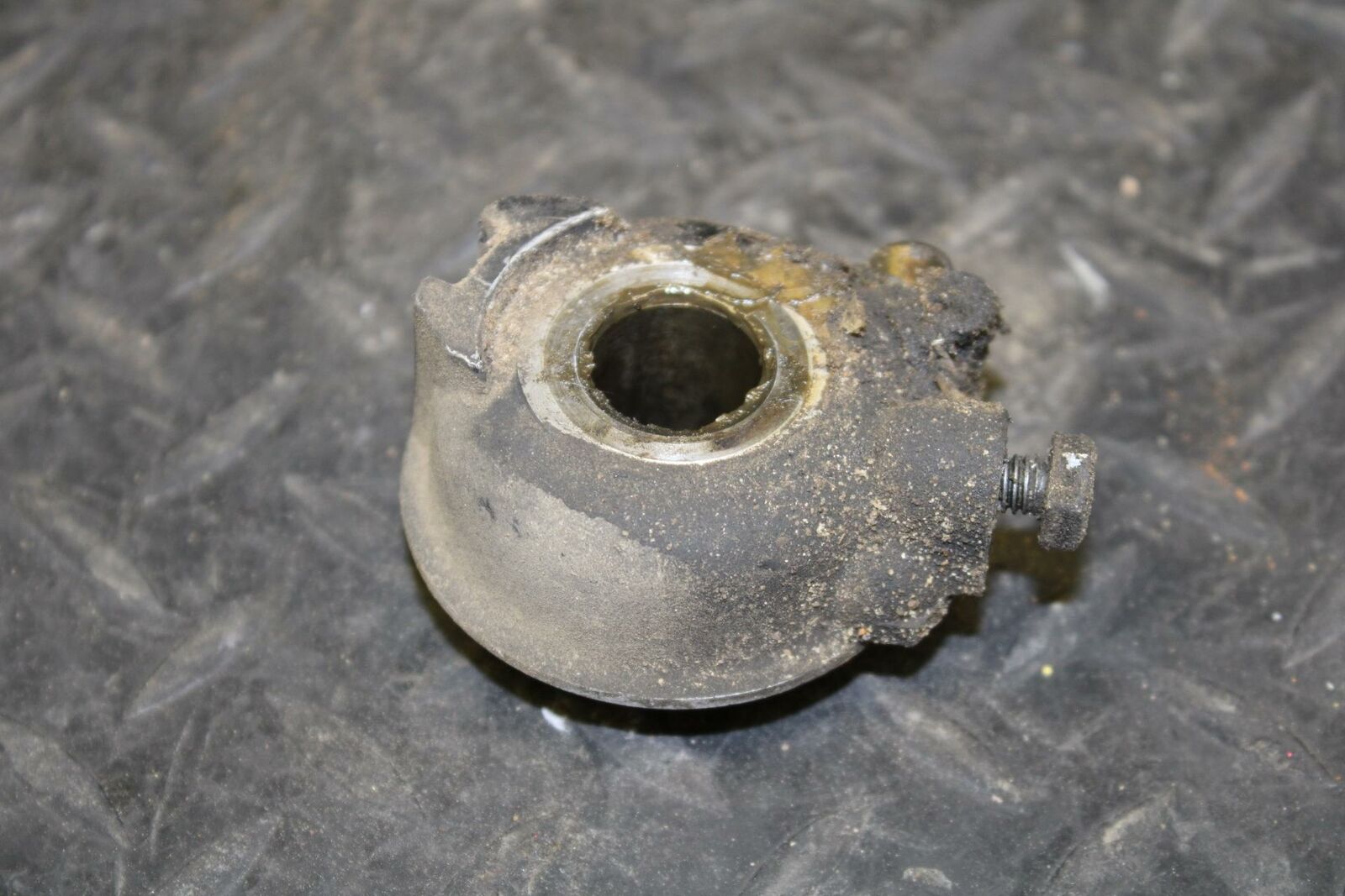 80-81 YAMAHA XS1100 SPECIAL SPEEDOMETER DRIVE GEAR BB174