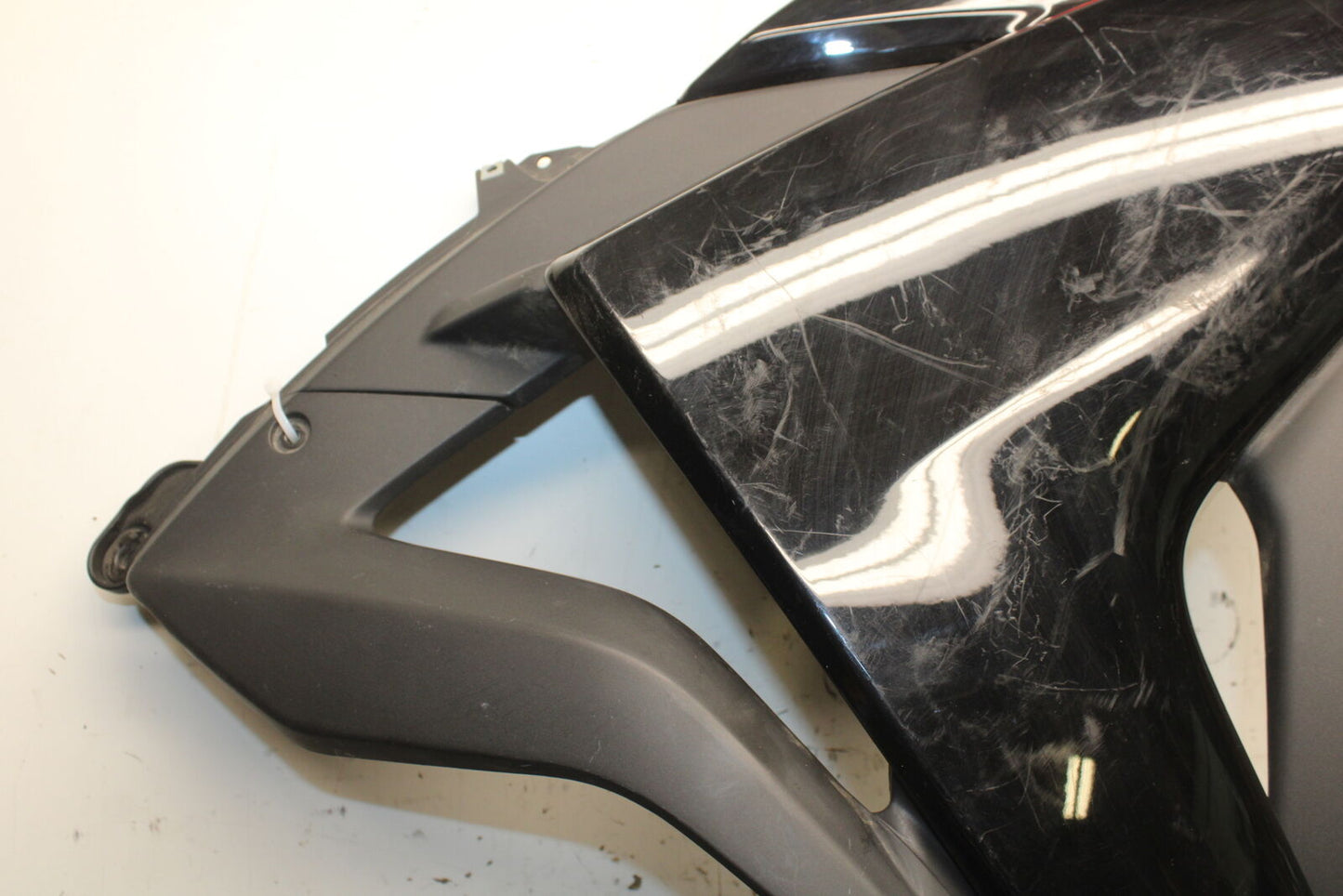15-17 YAMAHA YZF R3 RIGHT LOWER MID UPPER SIDE FAIRING COWL  BB526