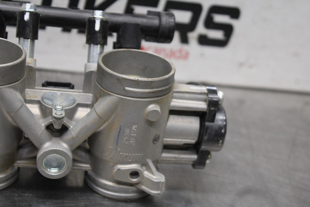 22-25 YAMAHA YZF R7 MAIN FUEL INJECTORS / THROTTLE BODIES BB940
