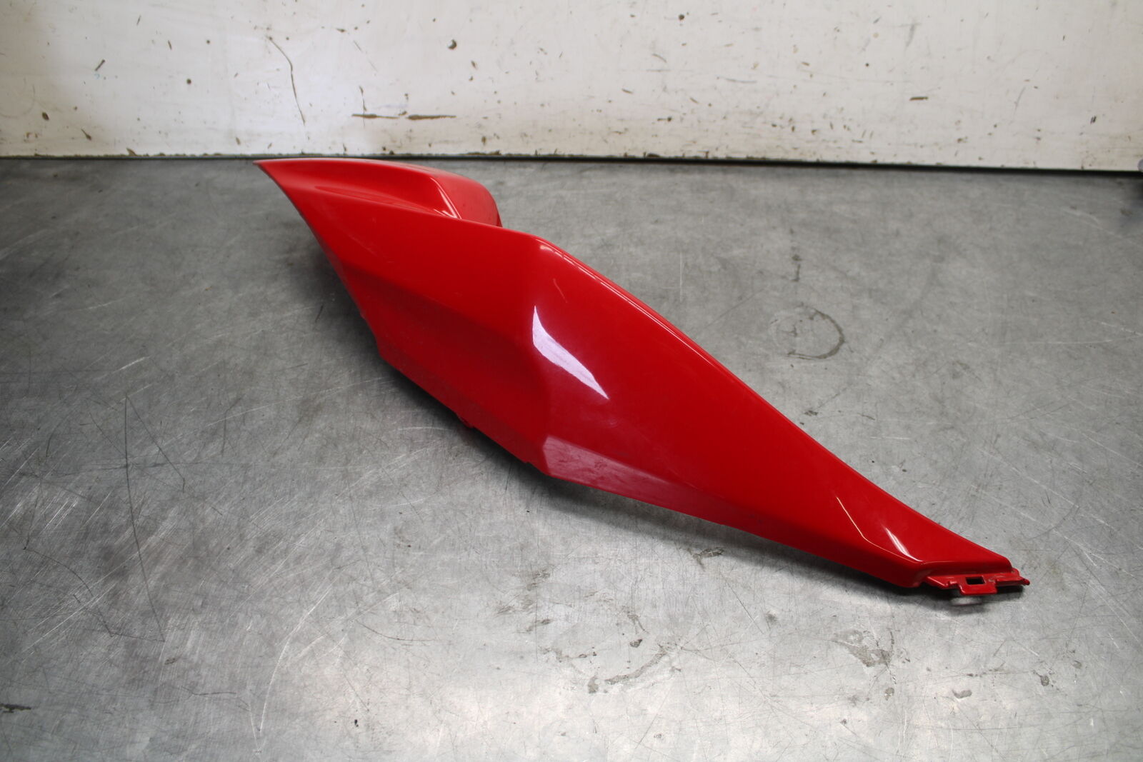 09-12 KAWASAKI NINJA ZX6R RIGHT REAR BACK TAIL FAIRING COWL SHROUD BB640