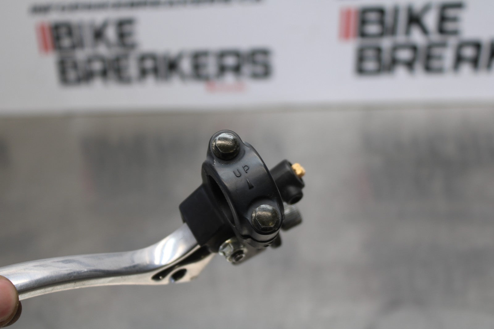 01-06 HONDA CBR600F4I CLUTCH PERCH MOUNT WITH LEVER  BB185