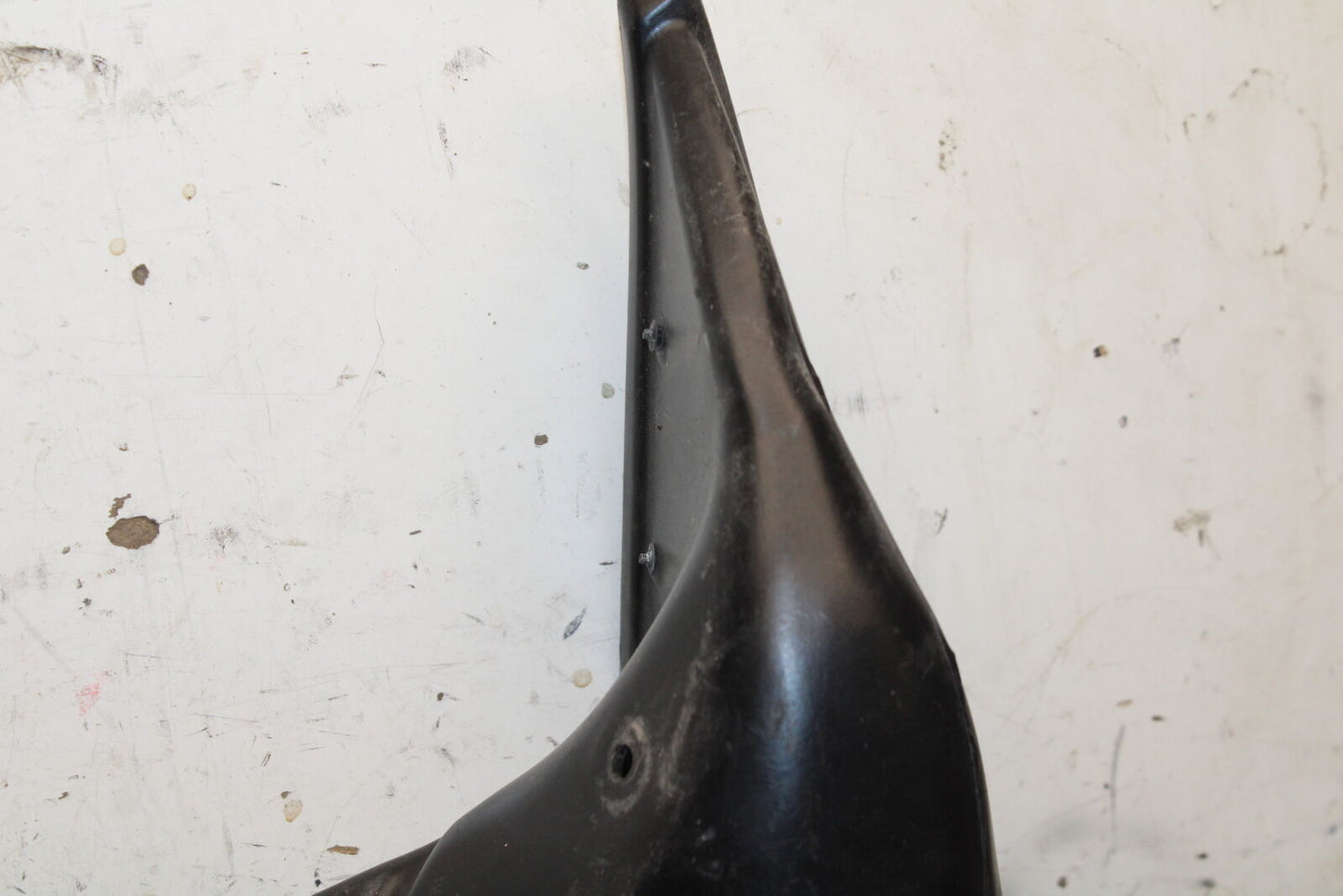 05-06 HONDA CBR600RR RIGHT LEFT INTAKE DUCTS 64330-MEE-A00 64335-MEE-940 BB655 