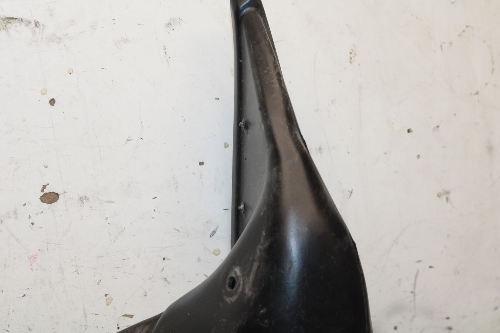 05-06 HONDA CBR600RR RIGHT LEFT INTAKE DUCTS 64330-MEE-A00 64335-MEE-940 BB655 