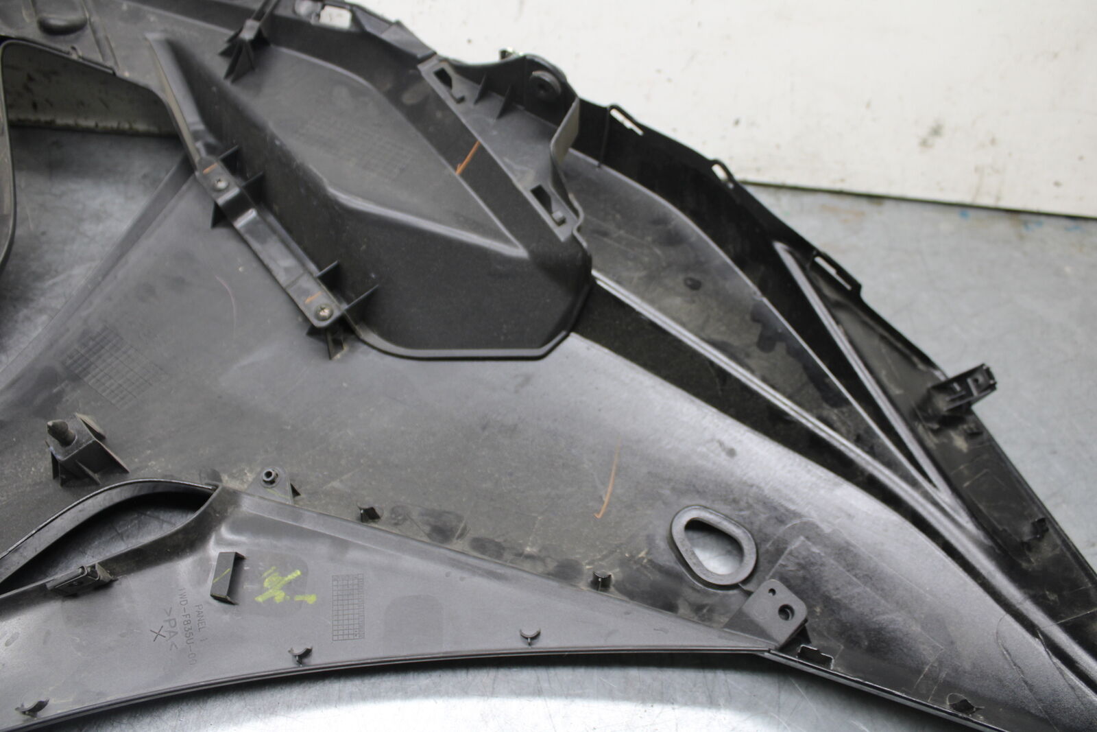 15-17 YAMAHA YZF R3 LEFT LOWER MID UPPER SIDE FAIRING COWL BB526