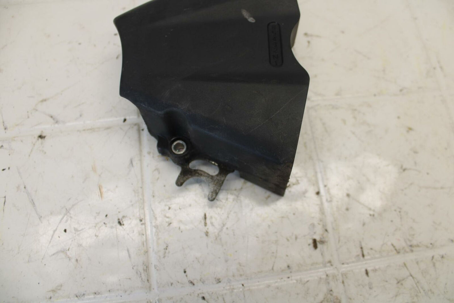 11-13 HONDA CBR250R ENGINE SPROCKET COVER 11360-KYJ-900 BB13