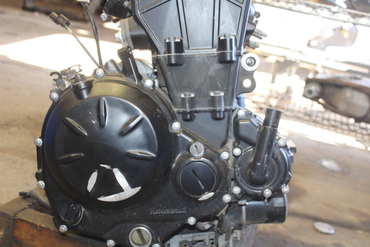 23 KAWASAKI NINJA 650 EX650 ENGINE MOTOR ONLY 2,873KM!! BB920