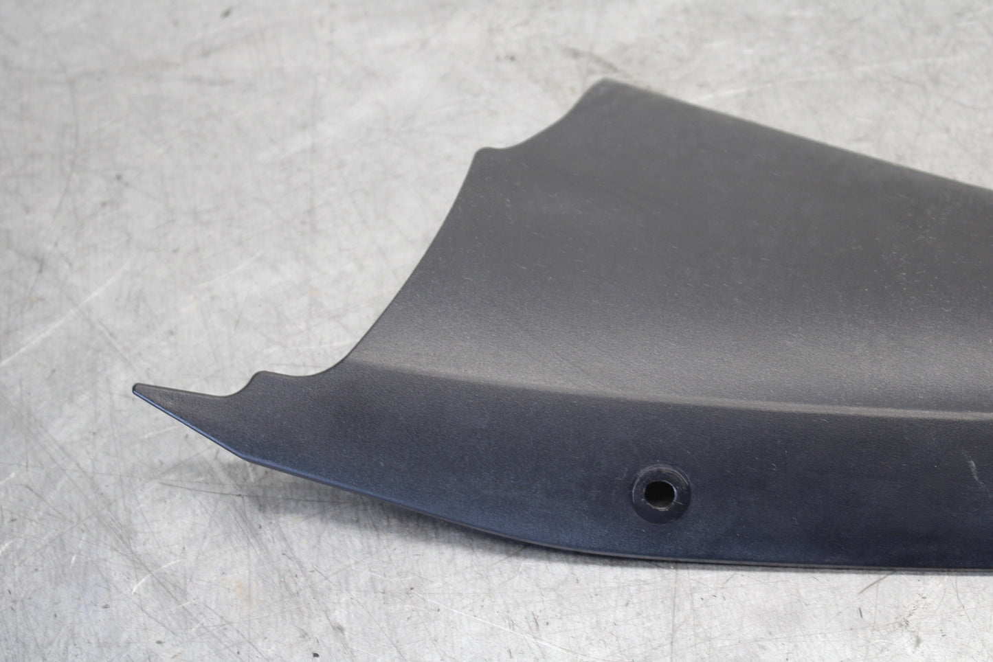 08-16 YAMAHA YZF R6 LEFT FRONT DUCT COVER PANEL COWL 13S-2837L-00-00 BB665