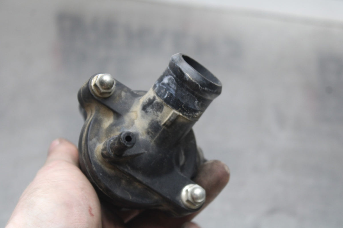 07 YAMAHA YZF R1 THERMOSTAT W HOUSING ASSEMBLY BB826