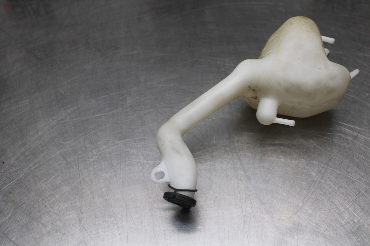 08 HONDA CBR125R COOLANT WATER TANK RESERVOIR BOTTLE BB804