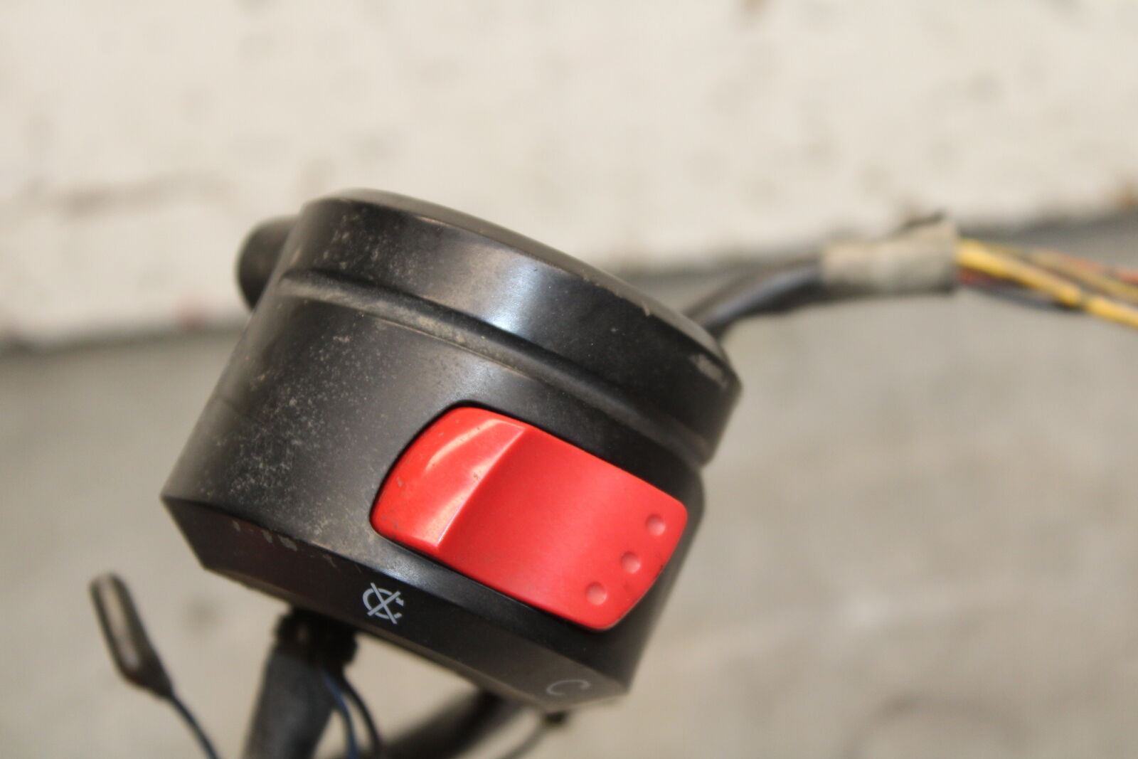 06-07 SUZUKI GSXR 600 RIGHT CLIP ON HANDLE KILL OFF START SWITCH SWITCHES BB737