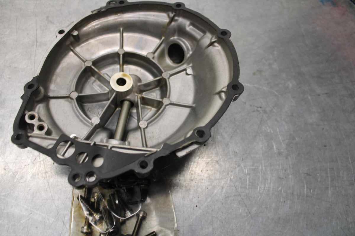2001 Yamaha YZF R6 CLUTCH SIDE ENGINE MOTOR COVER 5EB-15421-01-00 BB68