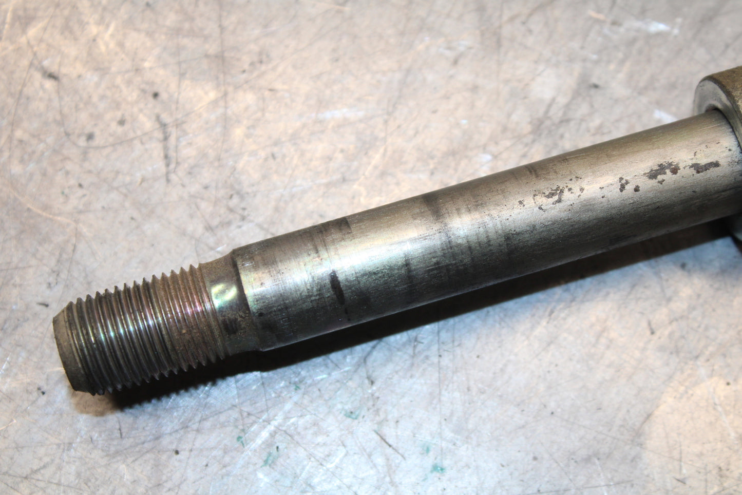 14-15 YAMAHA V STAR 1300 XVS1300CT TOURER FRONT WHEEL RIM AXLE PIVOT BOLT BB722
