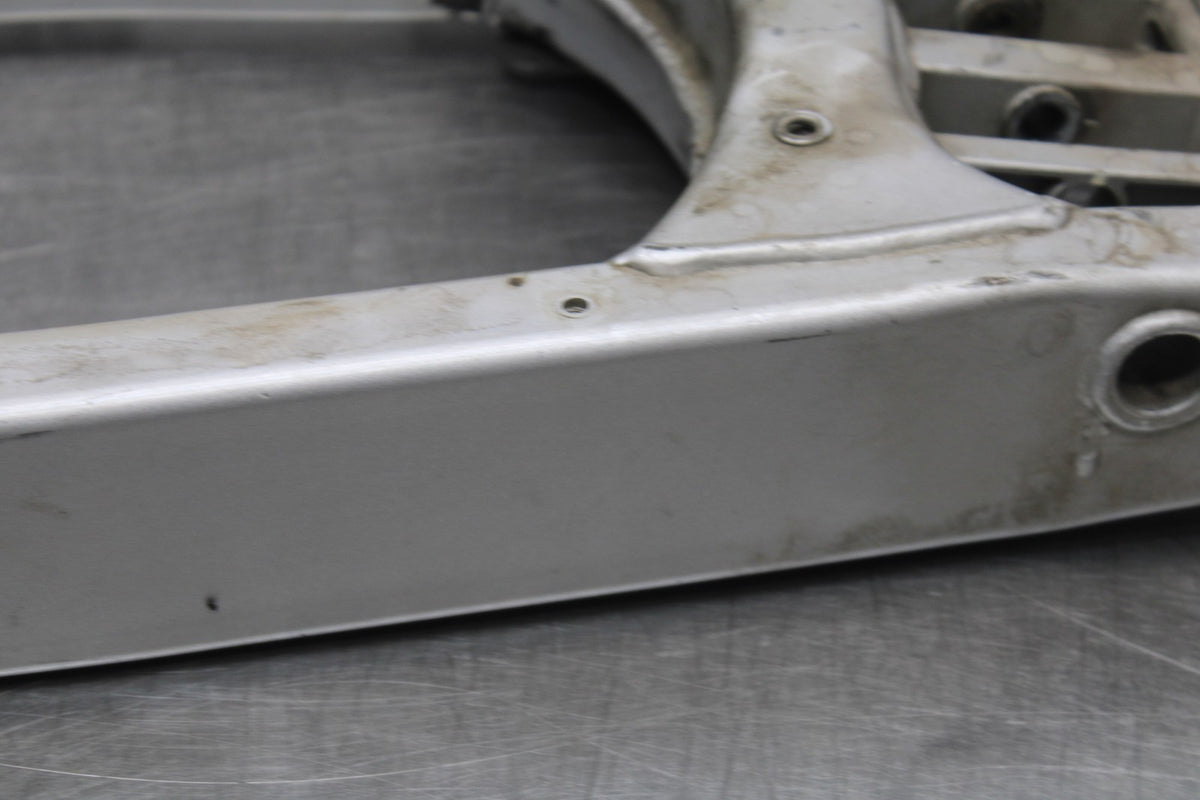 02 DUCATI MONSTER 620 REAR SWINGARM BACK SUSPENSION SWING ARM