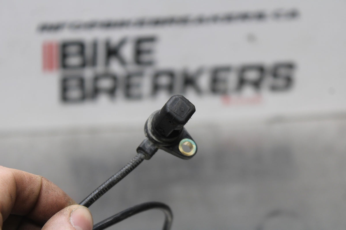 19 MOTO GUZZI V7 III FRONT ABS BRAKE SENSOR BB831