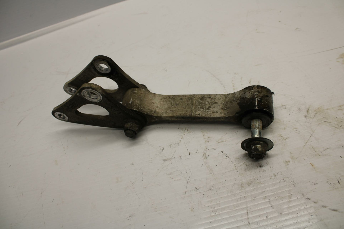 11-19 SUZUKI GSXR600  DOGBONE SHOCK LINKAGE LINK 62602-14860 62611-14J00  BB 241