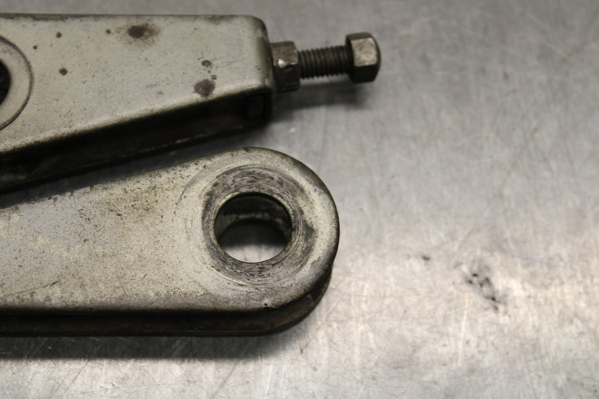 78 SUZUKI GS550E SWINGARM CHAIN TENSIONER ADJUSTMENT BRACKETS  BB133
