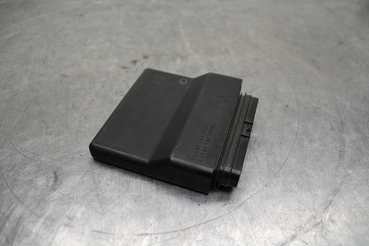 04-05 YAMAHA YZF R1 ECU COMPUTER CONTROLLER UNIT BLACK BOX ECM CDI BB131