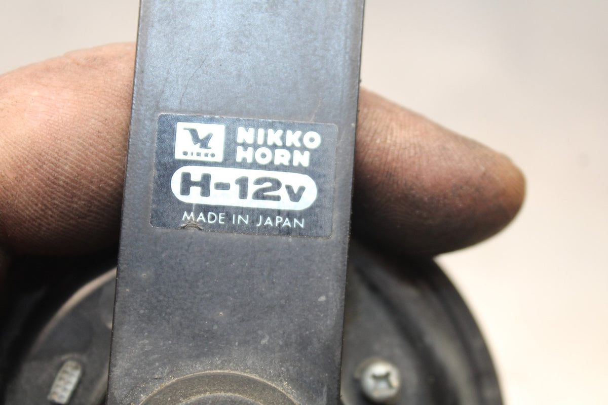 20 TRIUMPH STREET TRIPLE 765 HORN SIGNAL BB864
