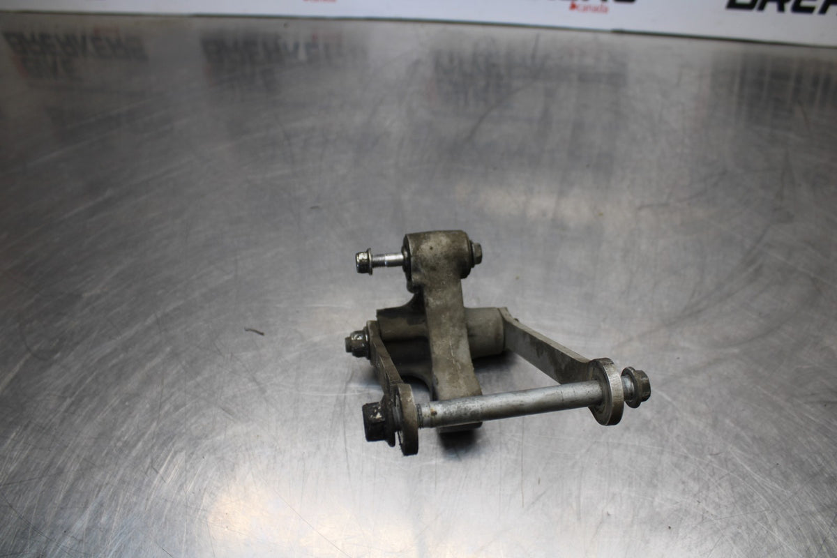 07-08 KAWASAKI NINJA ZX6R REAR DOGBONE SHOCK LINKAGE LINK BB175
