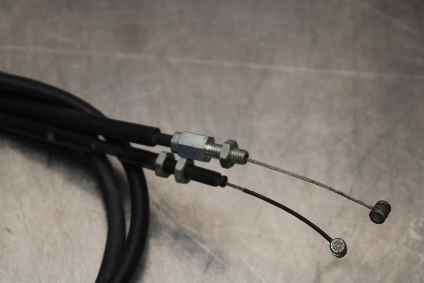 09-15 YAMAHA FZ6R THROTTLE CABLES LINES BB161