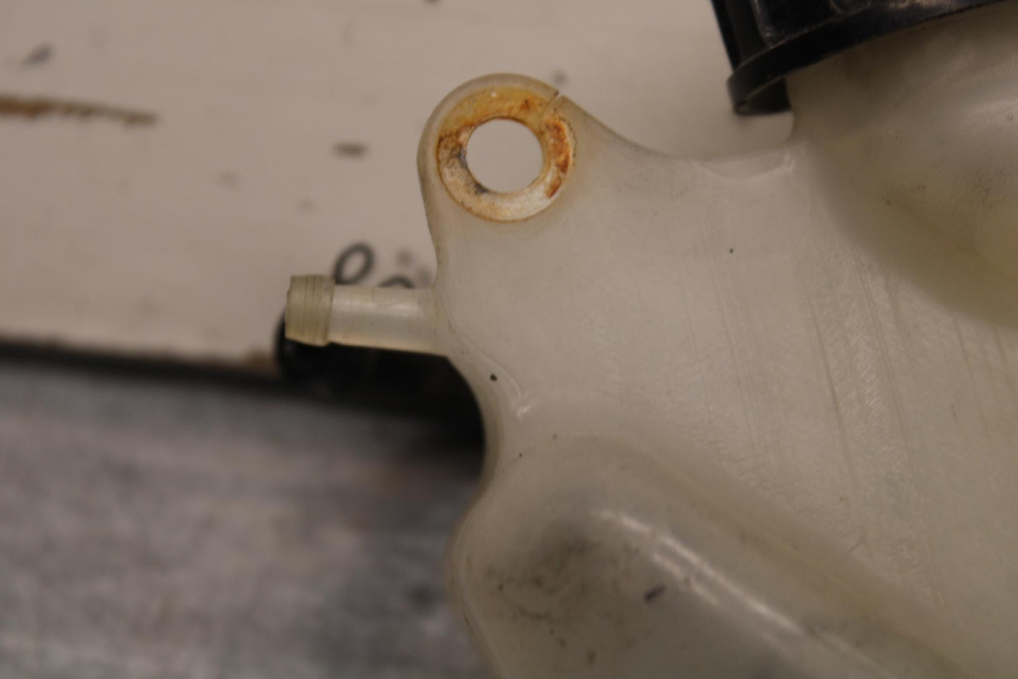 09-12 KAWASAKI NINJA ZX6R ZX600R COOLANT WATER TANK RESERVOIR 43078-0057  BB617