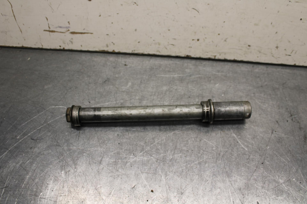 03-04 HONDA CBR600RR FRONT WHEEL RIM AXLE PIVOT BOLT BB628