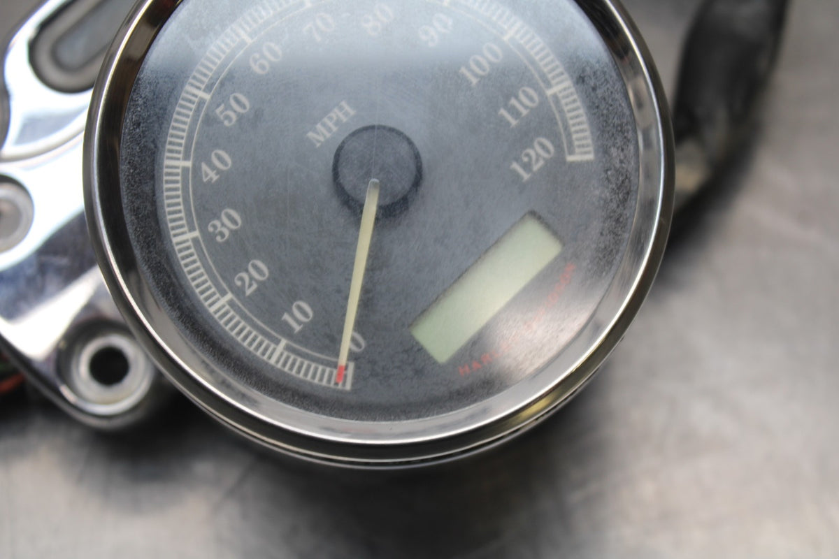 09 HARLEY-DAVIDSON SPORTSTER 1200 CUSTOM XL1200C GAUGES METER SPEEDO BB776