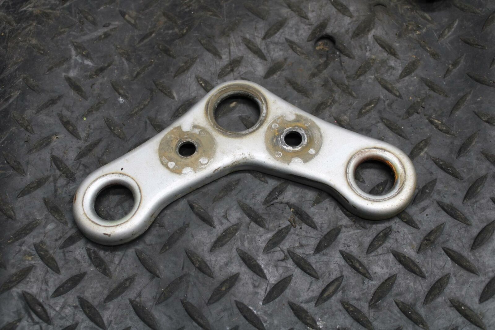 71 YAMAHA L5 FRONT FORKS LOWER UPPER TRIPLE TREE STEM CLAMP BB230