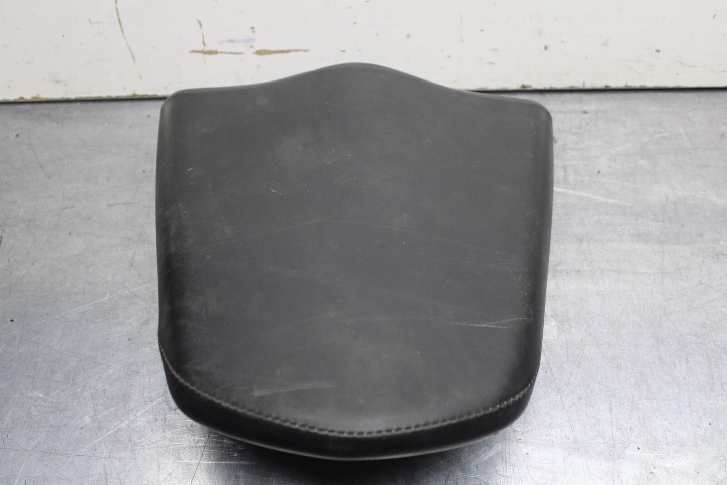 11-19 HONDA CBR125R REAR BACK PASSENGER TANDEM SEAT PAD SADDLE PILLION BB102