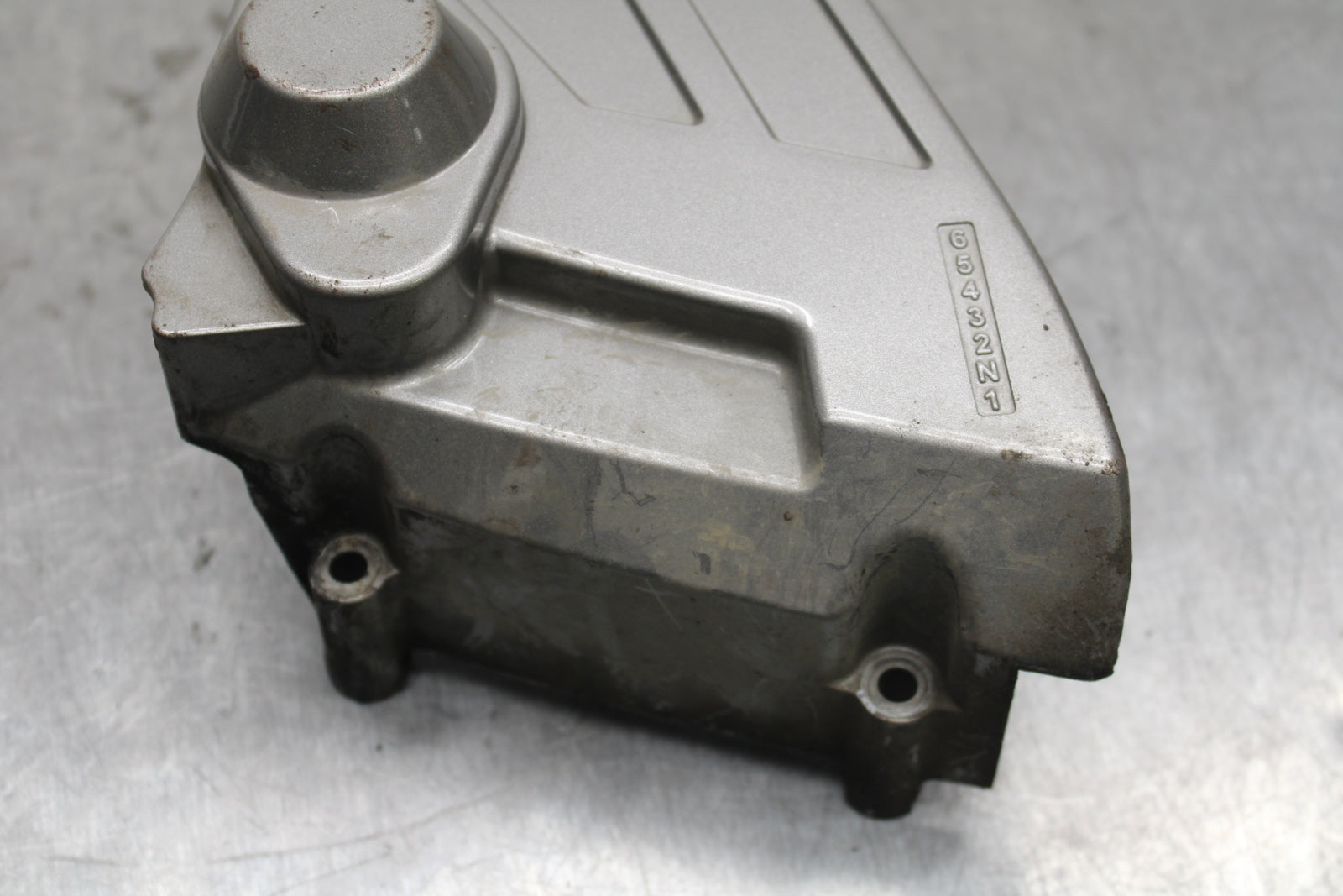 03 SUZUKI SV650S ENGINE SPROCKET COVER BB130