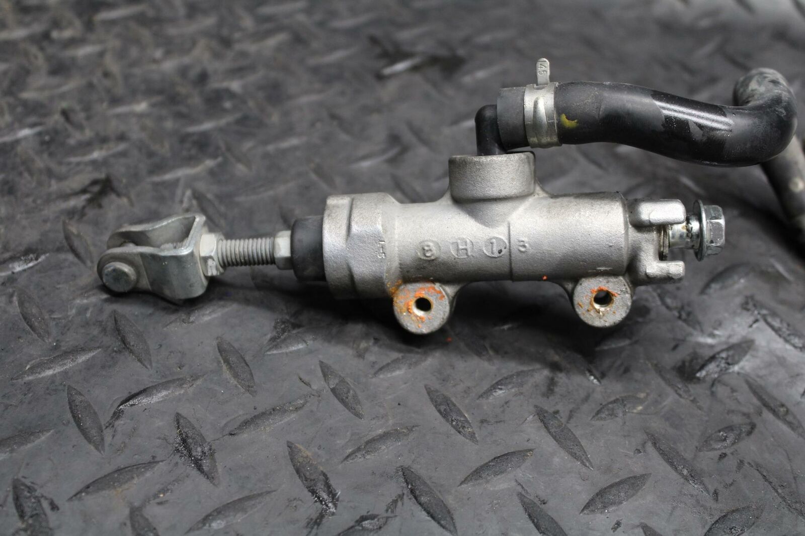 08-09 SUZUKI GSXR600 REAR BACK BRAKE MASTER CYLINDER W RESERVOIR BB204