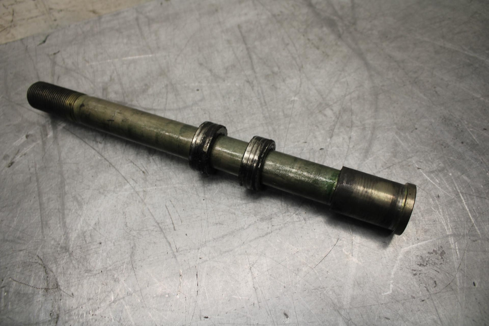 11-14 KAWASAKI VERSYS 650 LE 650C FRONT WHEEL RIM AXLE PIVOT BOLT BB498