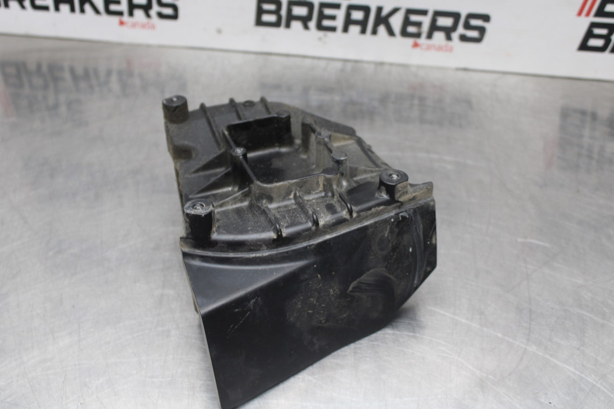 06 KAWASAKI VULCAN 900 ENGINE SPROCKET PULLEY COVER BB799