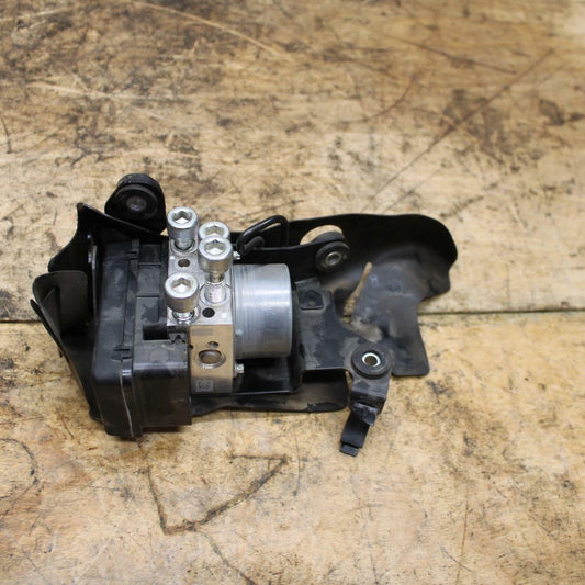 13-18 KAWASAKI NINJA ZX6R ABS PUMP UNIT MODULE BB349