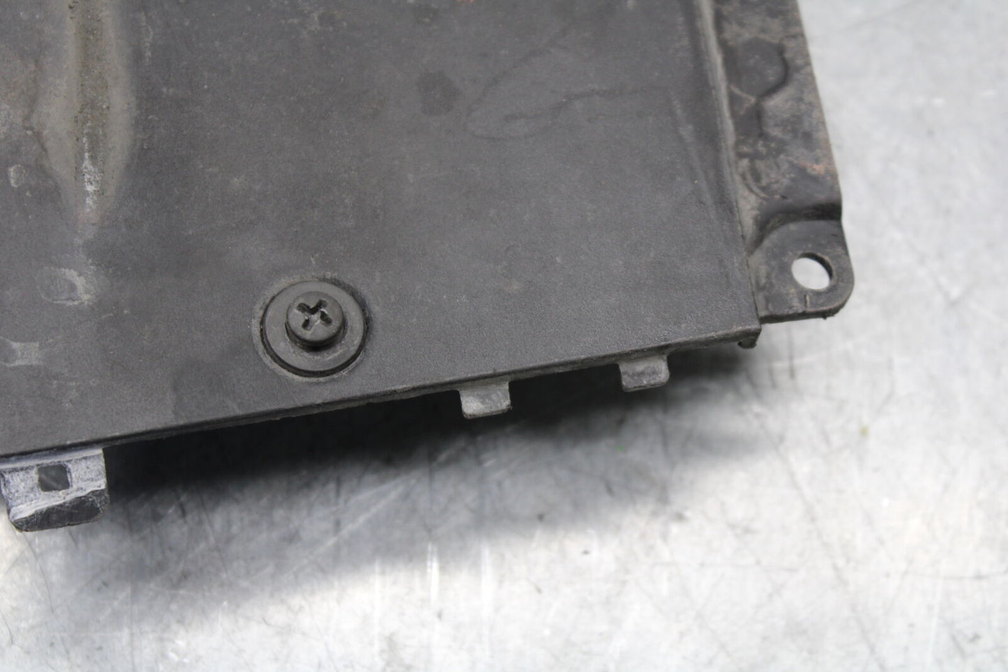 09-12 KAWASAKI NINJA ZX6R ZX600R REAR UNDERTAIL BATTERY TRAY PLASTIC BB656