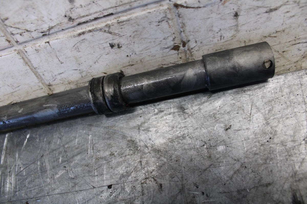 2008 Honda CBR600RR FRONT WHEEL RIM AXLE PIVOT BOLT 44301-MFJ-D00 BB542