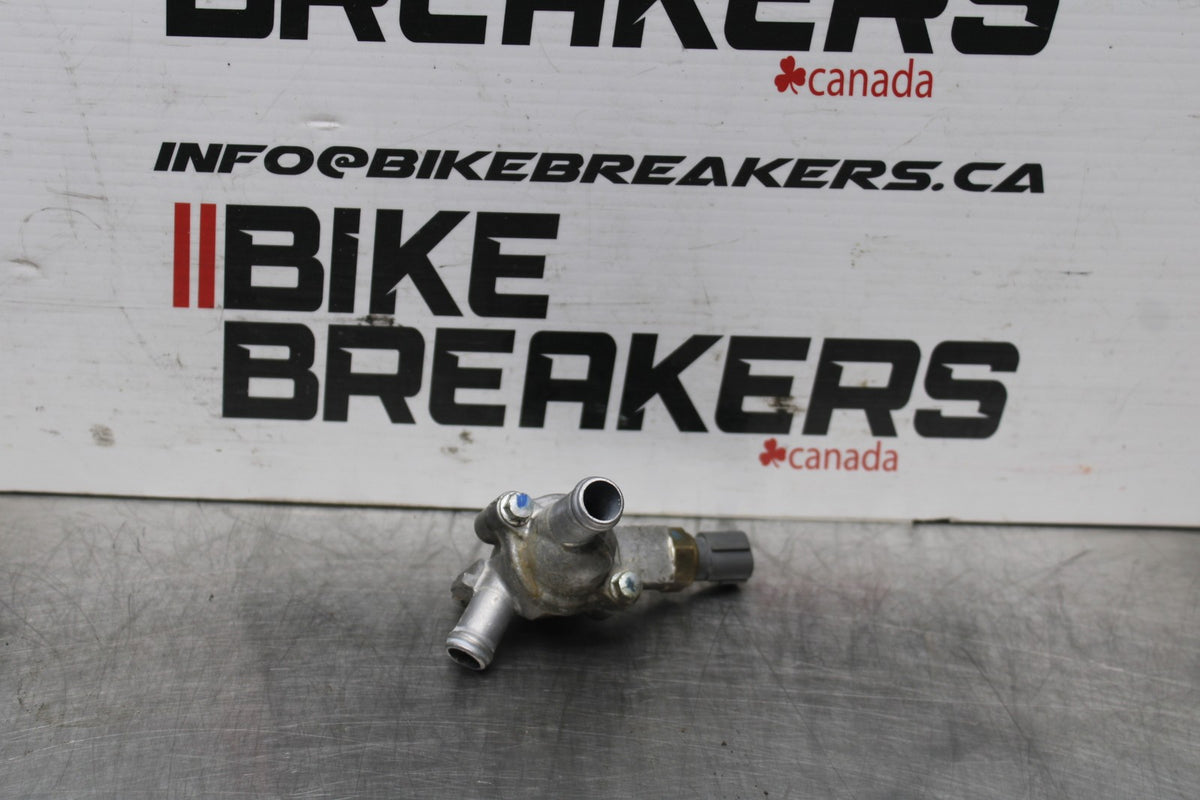 08 HONDA CBR125R THERMOSTAT W HOUSING ASSEMBLY BB804