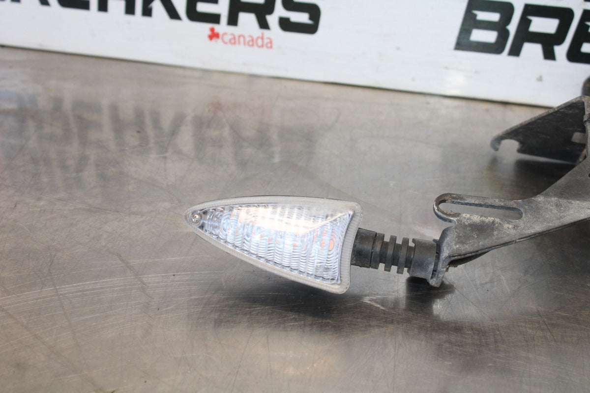 24 APRILIA TUONO V4 1100 FACTORY ABS FENDER ELIMINATOR PLATE BRACKET BB887