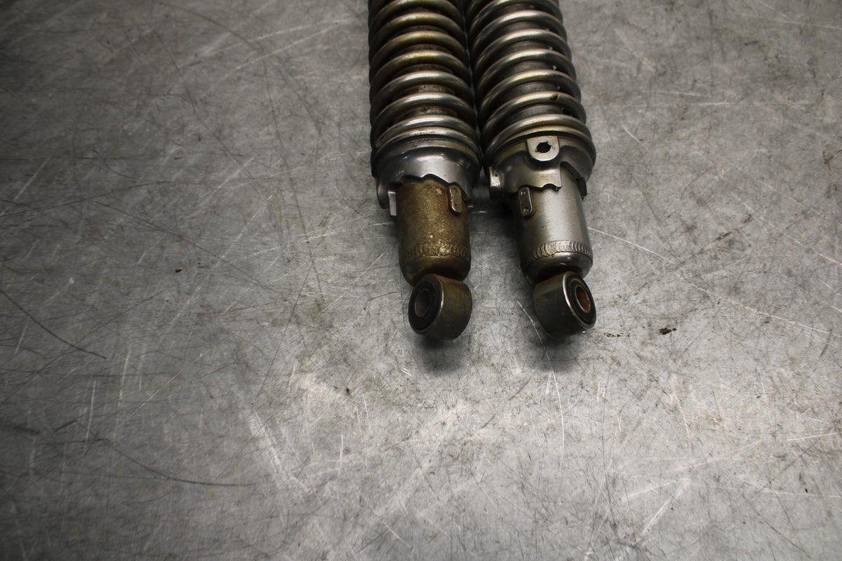 1982 Suzuki GS450L REAR BACK SHOCK ABSORBER BB52